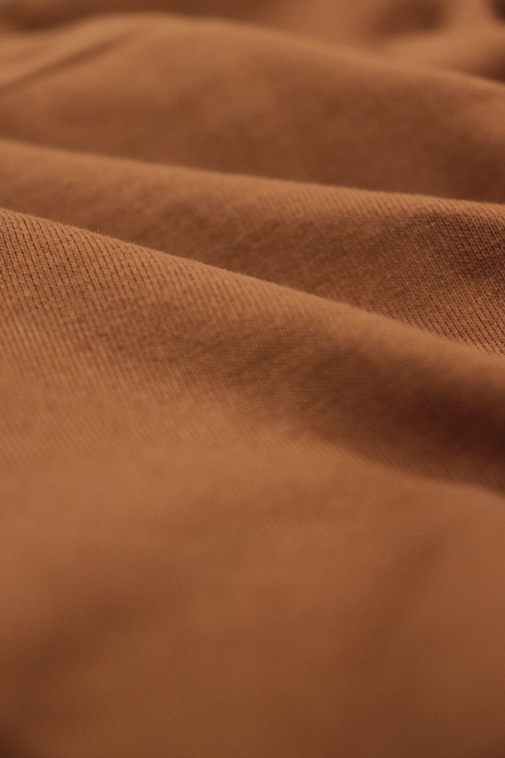 Minimal Crop Top – Warm Brown