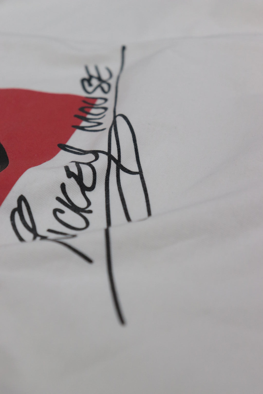 Disney© Mickey Mouse Graphic Crop T-Shirt – Studio Collection Edition